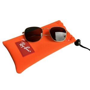 Ray-Ban Men's Gold Frame Brown Lens Sunglasses with Orange Pouch